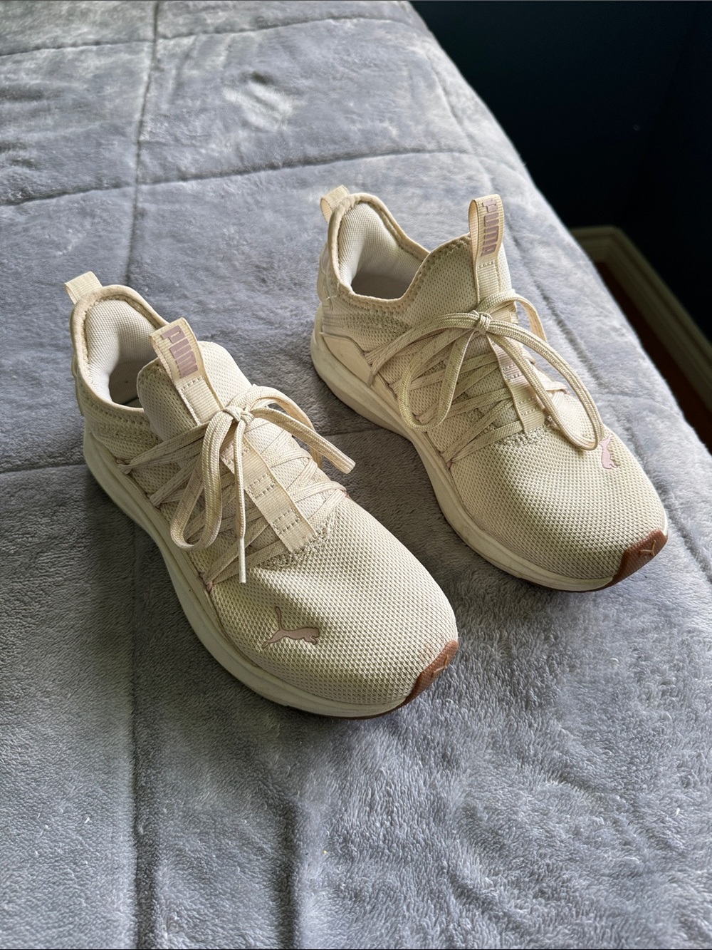 Puma Women's Cream/Tan Knit Athletic Sneakers